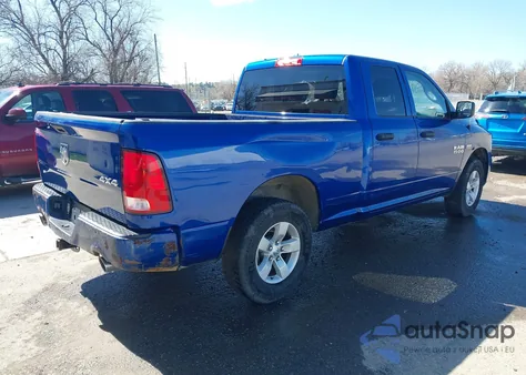 2017 Ram 1500 Express 4X4 6'4 Box z USA, uszkodzony, nr VIN 1C6RR7FTXHS840513